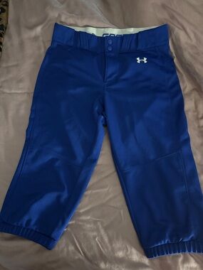 Under Armour women’s  Blue Athletic softball capris